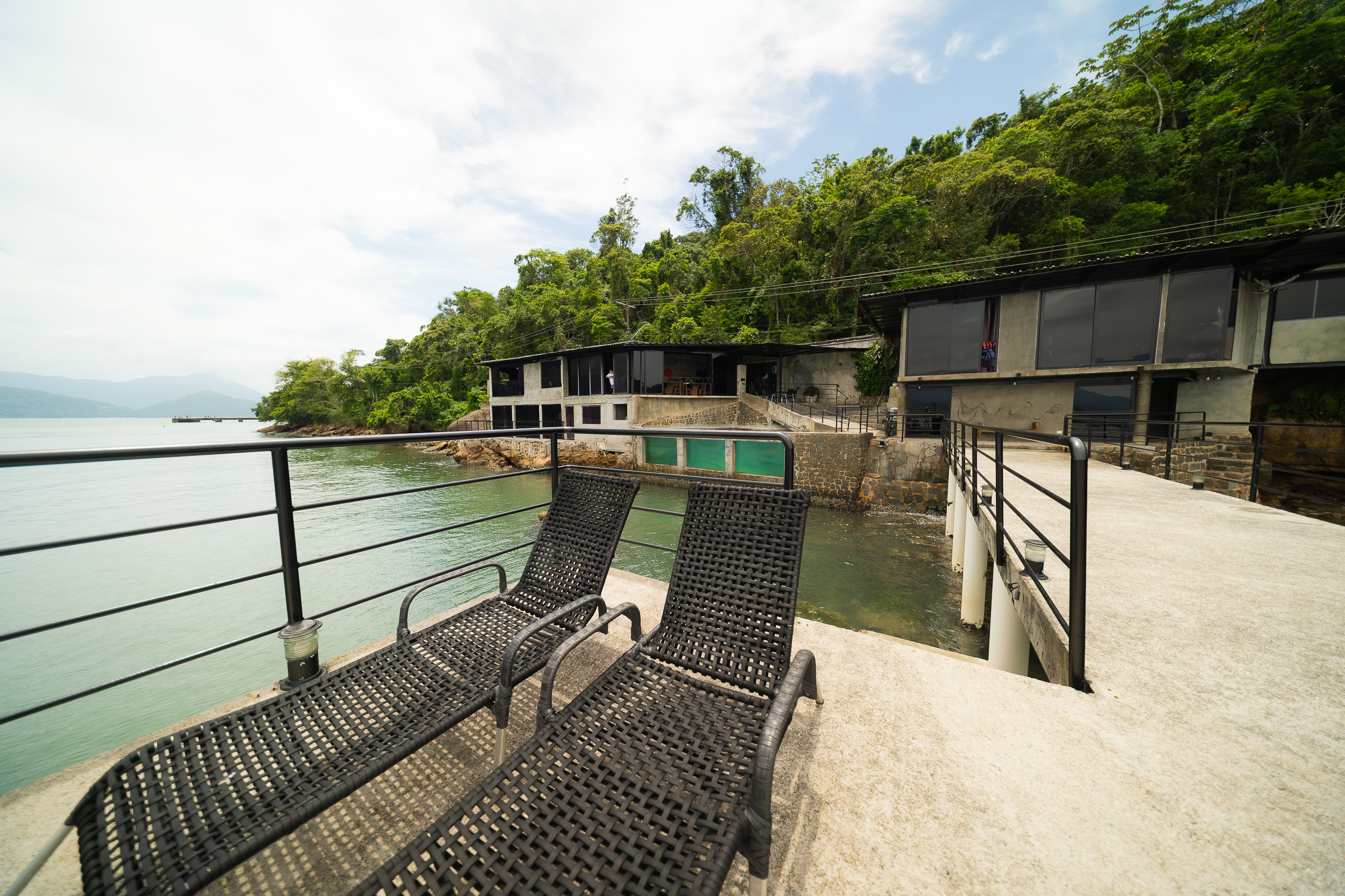 Vista do deck do 1819 Marine Hotel