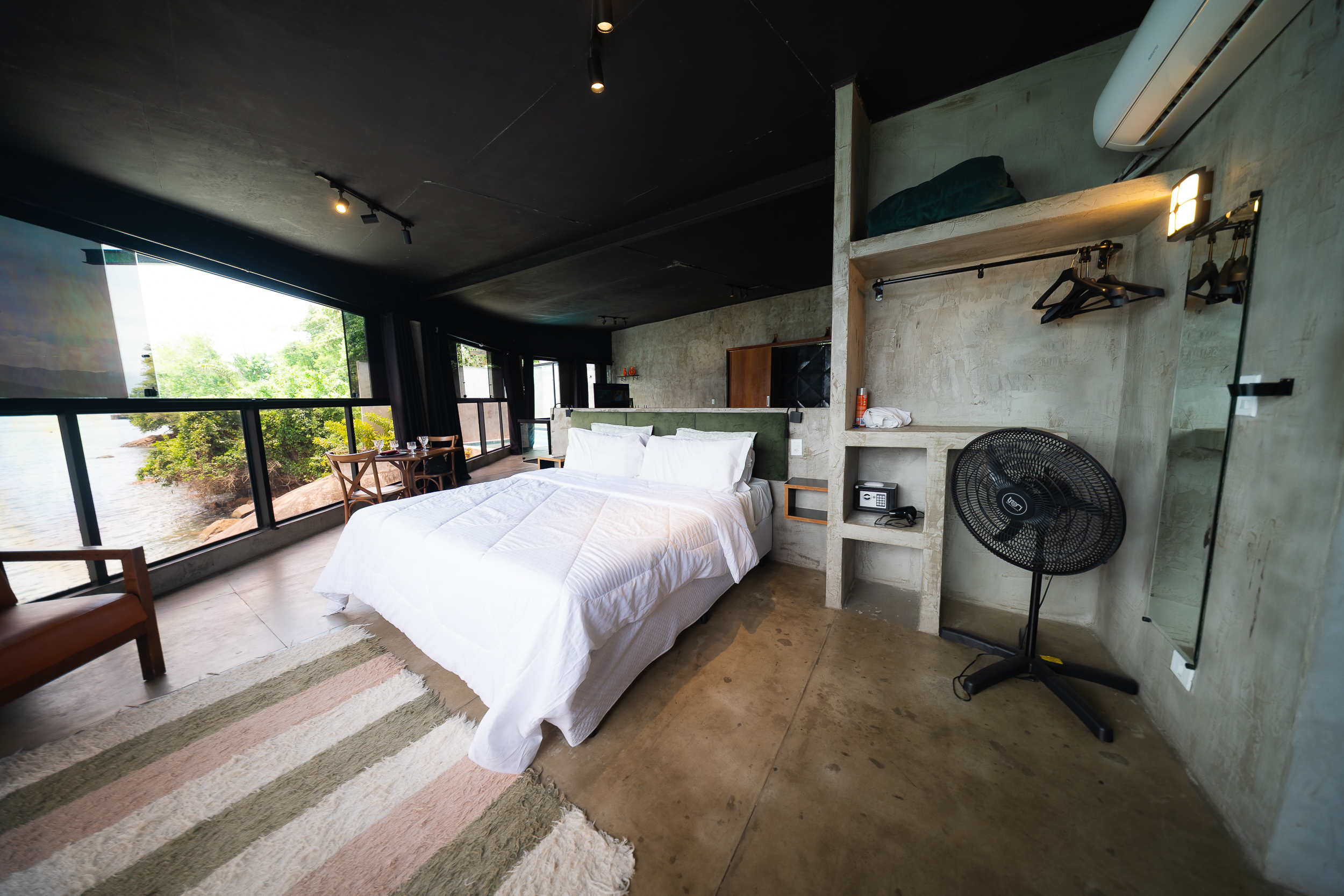 Suíte Master - quarto com vista